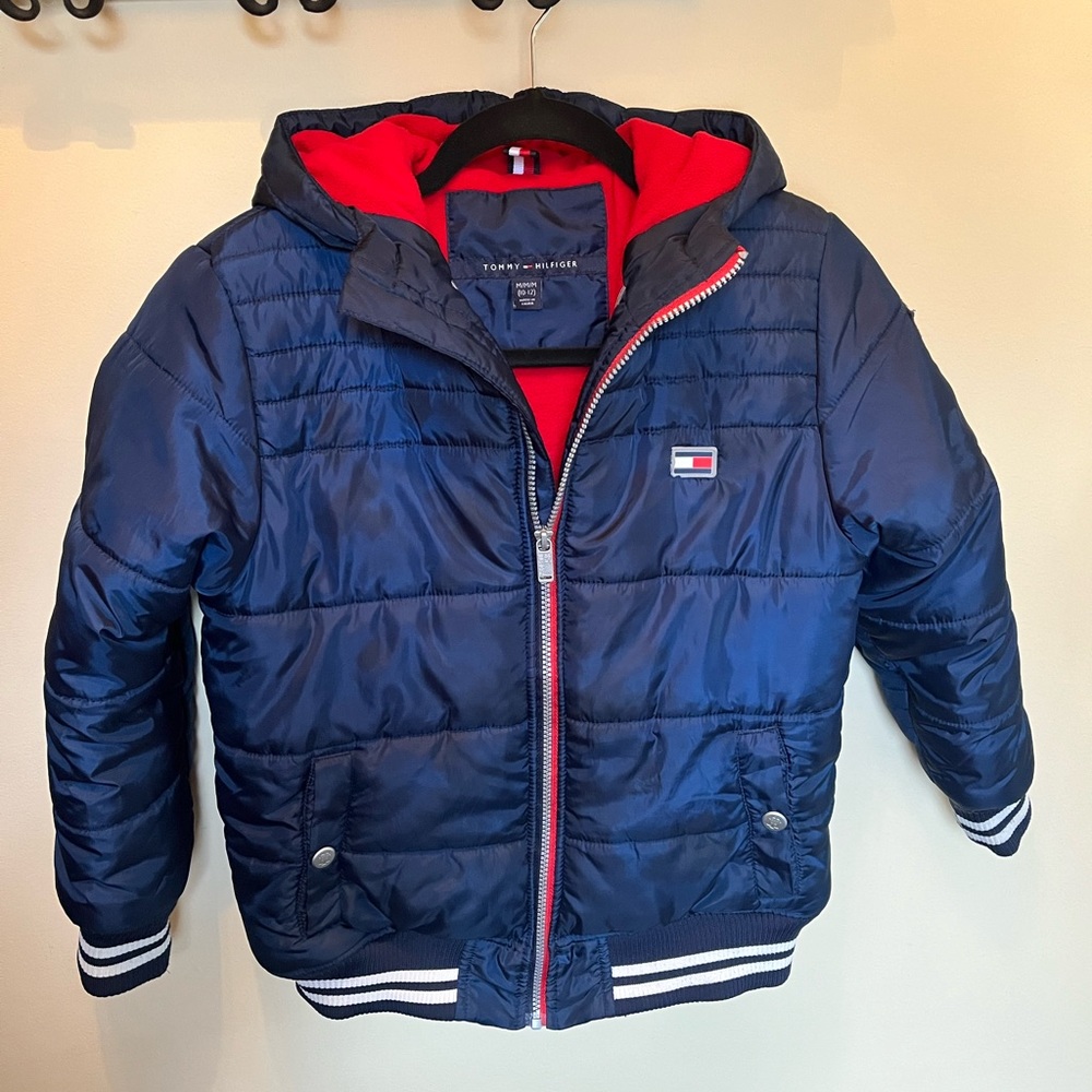 Boys Hilfiger puffer coat with hood, sz 10-12, great condition